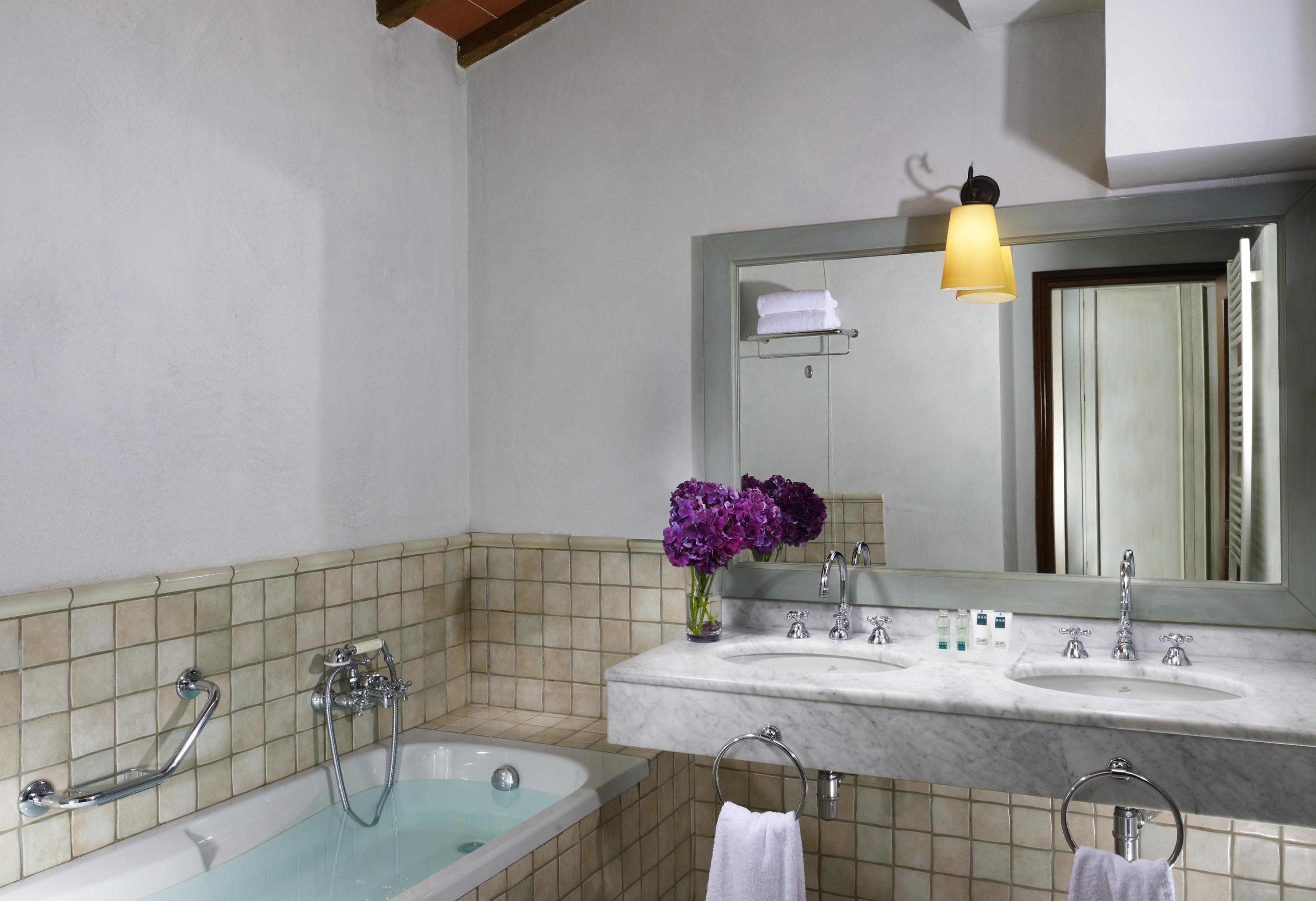 Unahotels Poggio Dei Medici Toscana Scarperia Extérieur photo
