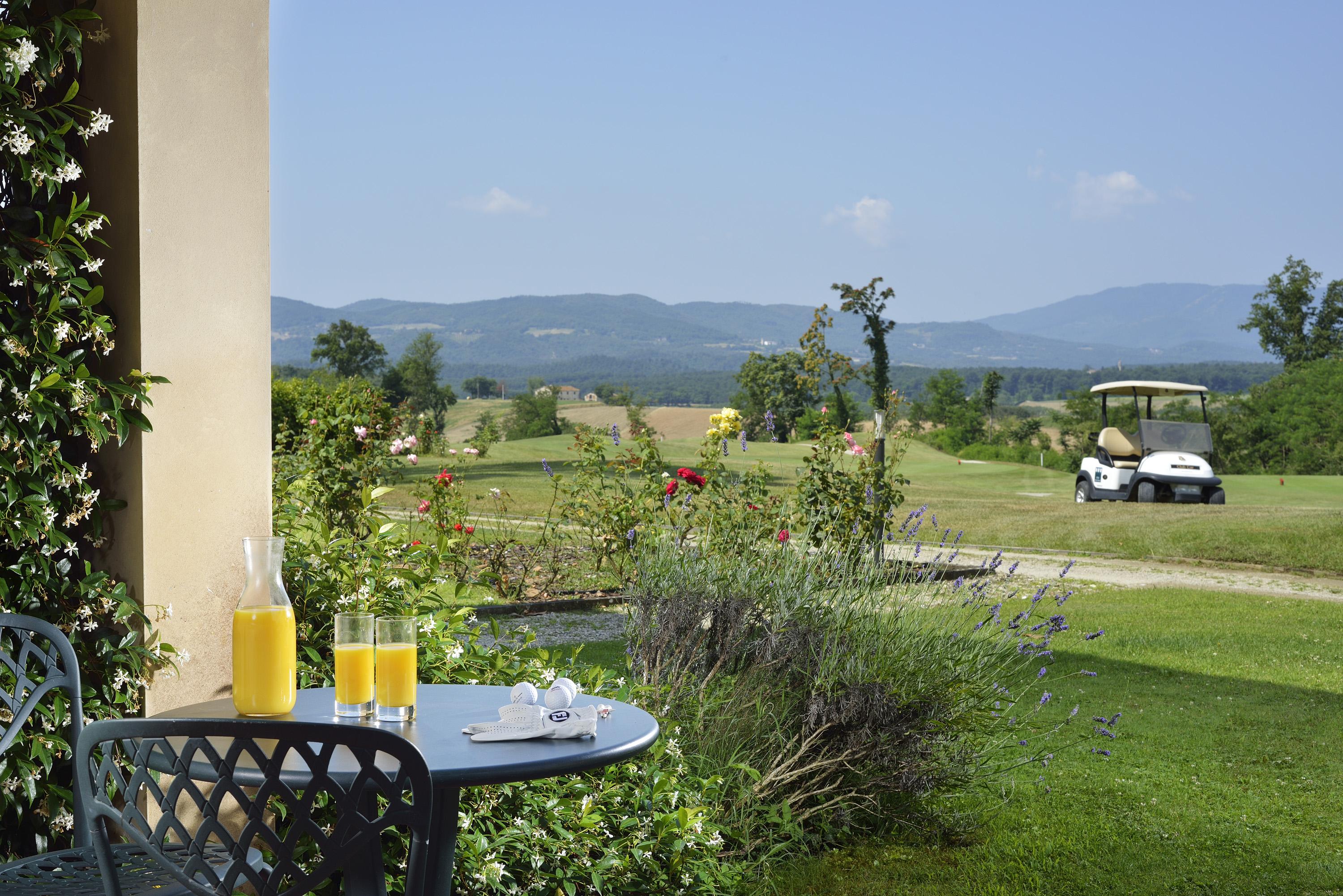 Unahotels Poggio Dei Medici Toscana Scarperia Extérieur photo