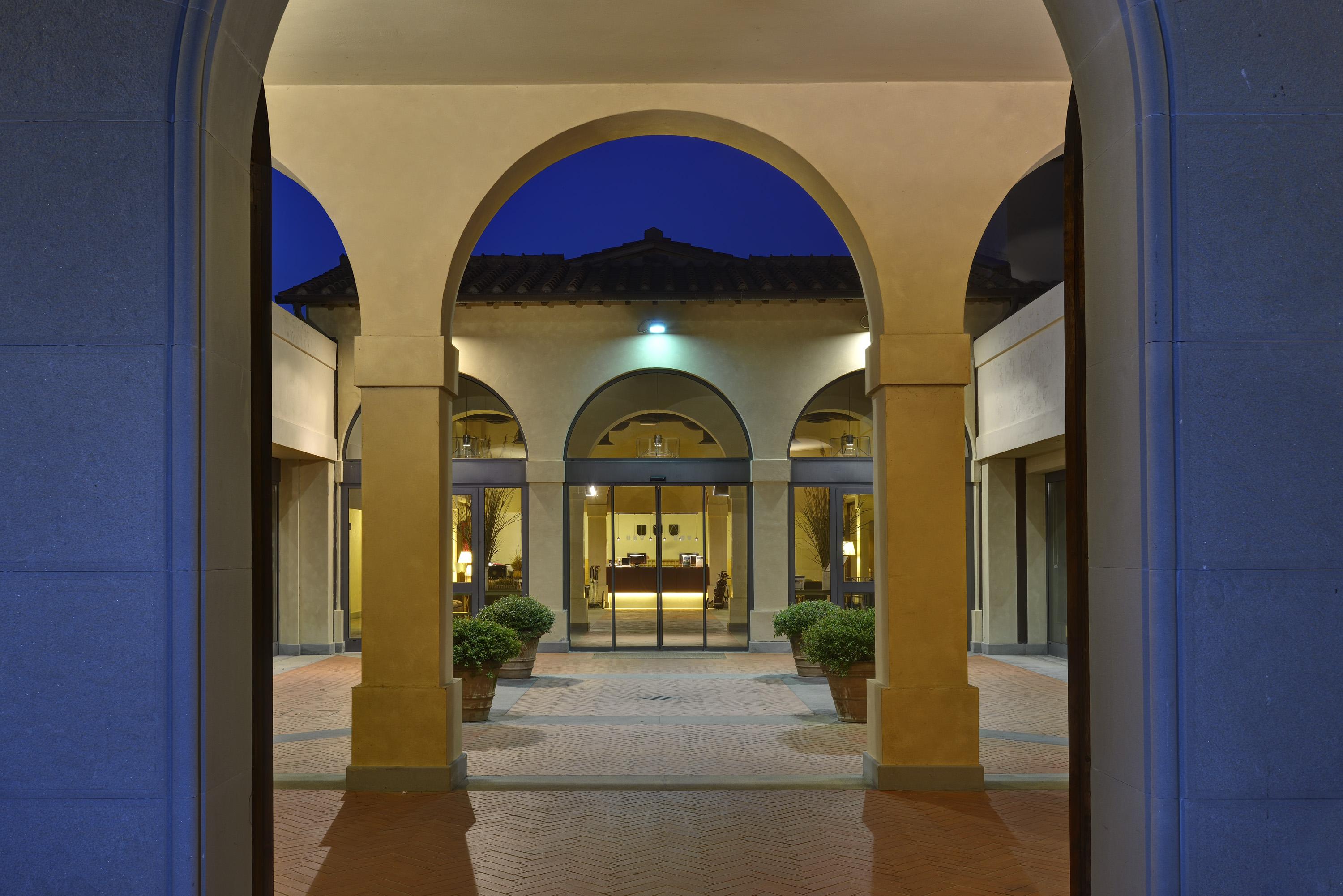 Unahotels Poggio Dei Medici Toscana Scarperia Extérieur photo