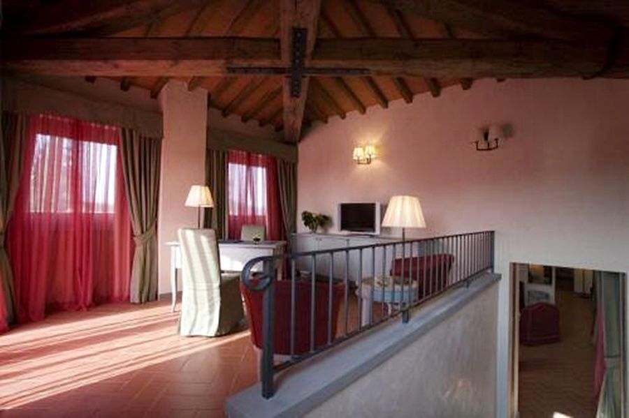 Unahotels Poggio Dei Medici Toscana Scarperia Extérieur photo